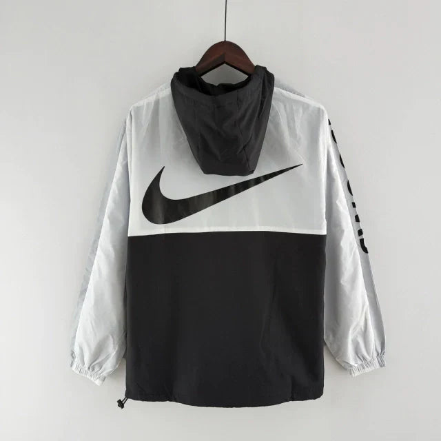 Jaqueta Corta Vento Swoosh - Branco/Preto