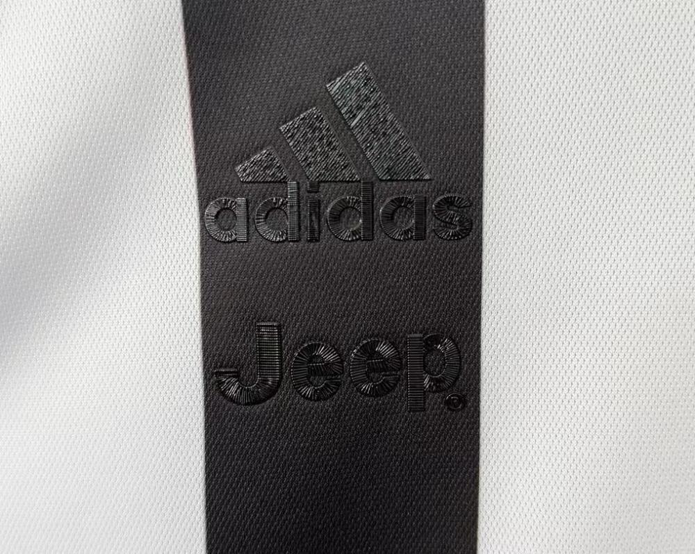 Camisa Juventus Edição Especial 2017 - Versão Retrô 120th