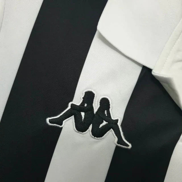 Camisa Retrô Torcedor Masculina Juventus 2011
