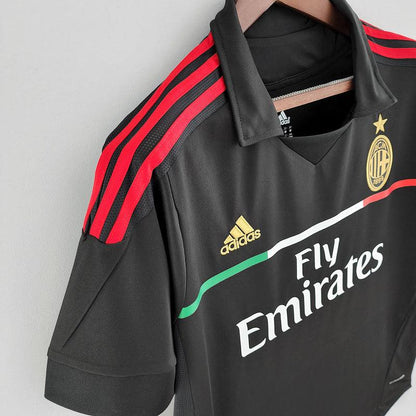 Camisa Retrô Torcedor Masculina Milan III 2011