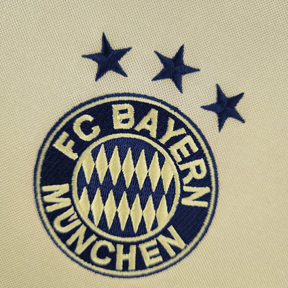 Camisa Retrô Bayern de Munique III 2004/05 Masculino Dourada