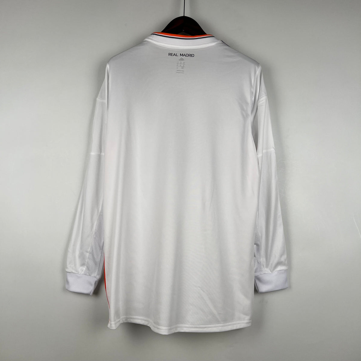 Camisa Manga Longa Retrô Torcedor Masculina Real Madrid I 2013