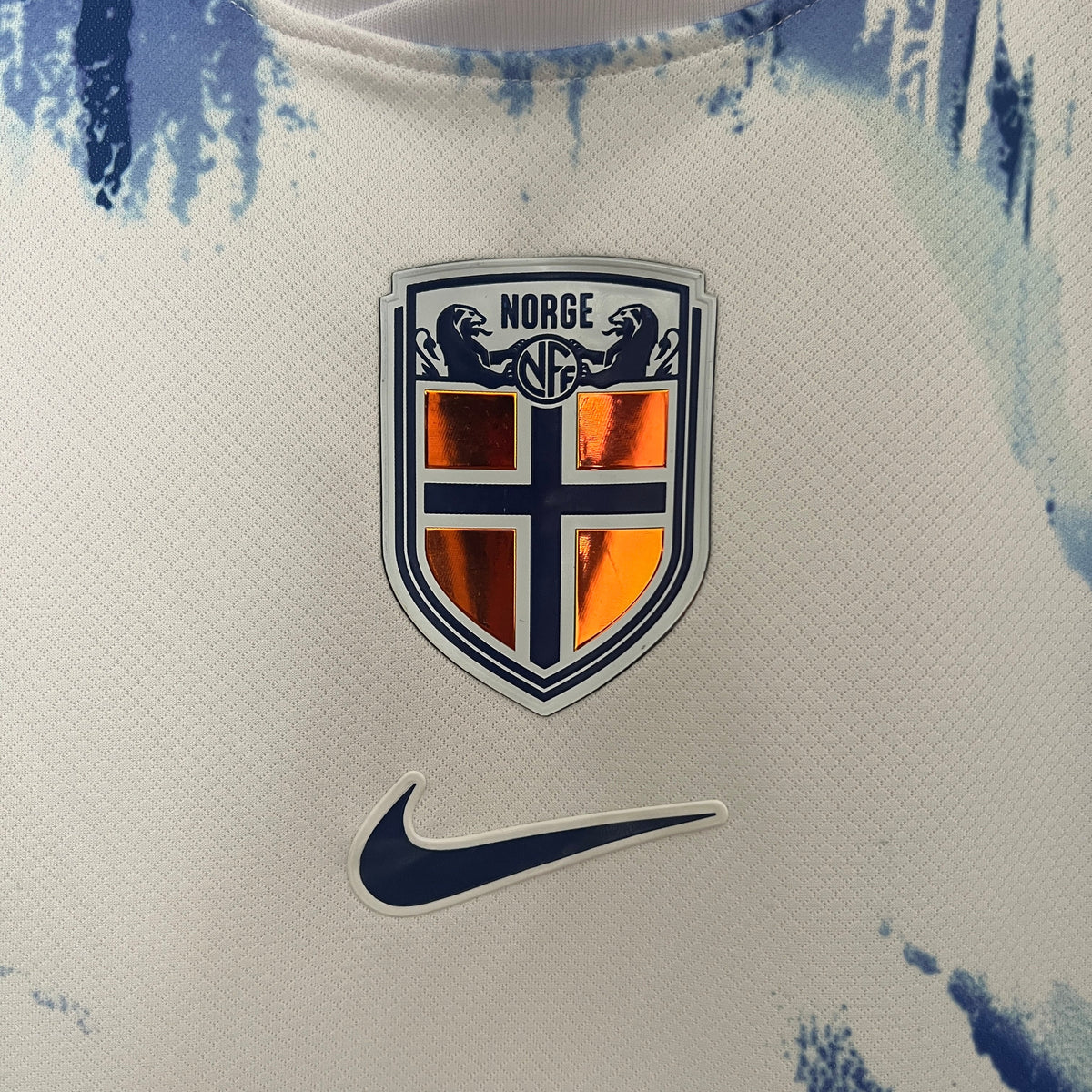 Camisa Noruega Reserva 24/25 - Versão Torcedor Lançamento