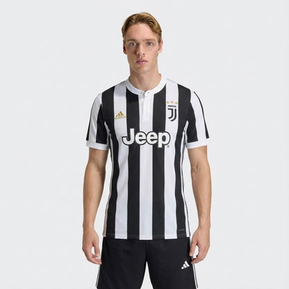 Camisa Retrô Torcedor Masculina Juventus I 2017