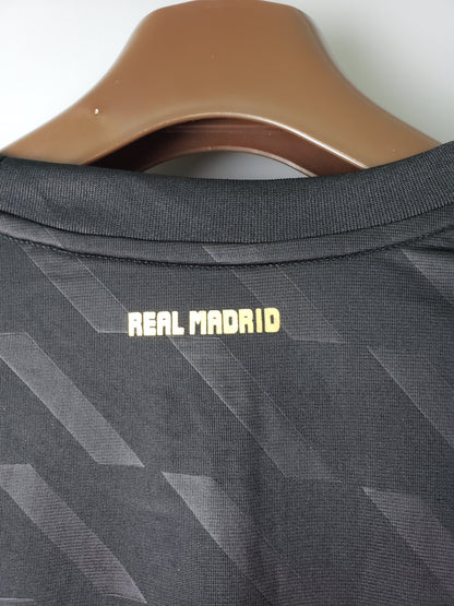 Camisa Manga Longa Retrô Torcedor Masculina Real Madrid 2012