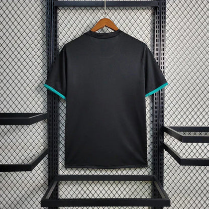 Camisa Retrô Real Madrid 2017/18 II Torcedor Preto