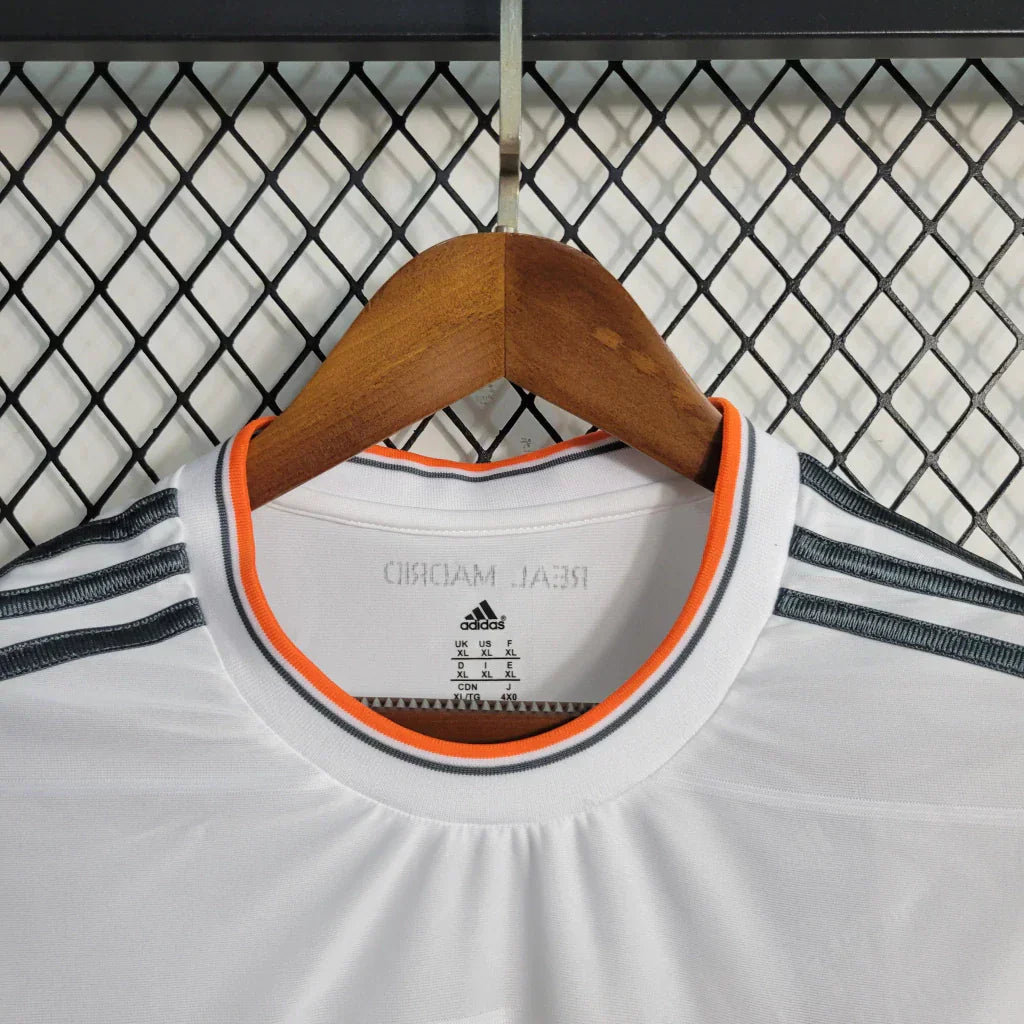 Camisa Retrô Real Madrid I Home 2013/14 Masculino Branco