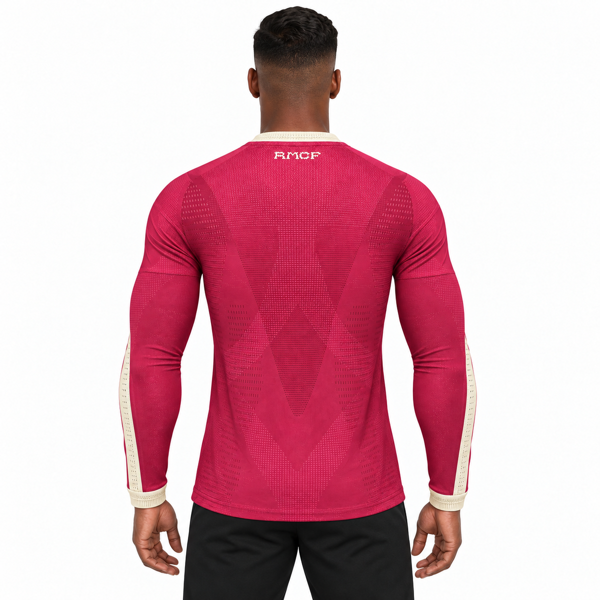 Camisa Real Madrid Third 26/27 Jogador Masculina Manga Longa - Rosa — modelo de costas