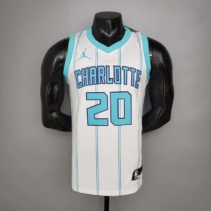 Camisa Regata Charlotte Hornets Branca e Azul - Jordan - Masculina