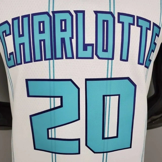 Camisa Regata Charlotte Hornets Branca e Azul - Jordan - Masculina