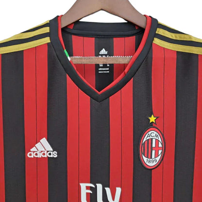 Camisa Retrô Milan I Home 2013/14 Masculino Vermelho e Preto