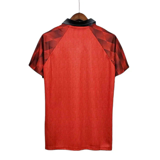 Camisa Retrô Torcedor Masculina Manchester United 1996