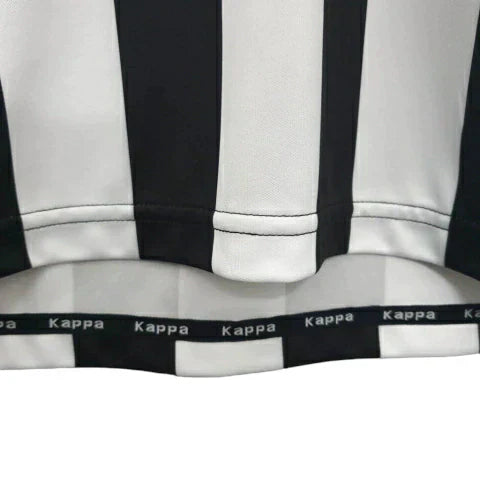 Camisa Retrô Torcedor Masculina Juventus 2011
